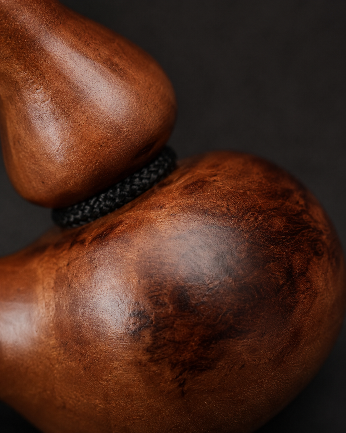 Gourd Pendant in Thunderstruck Jujube Wood