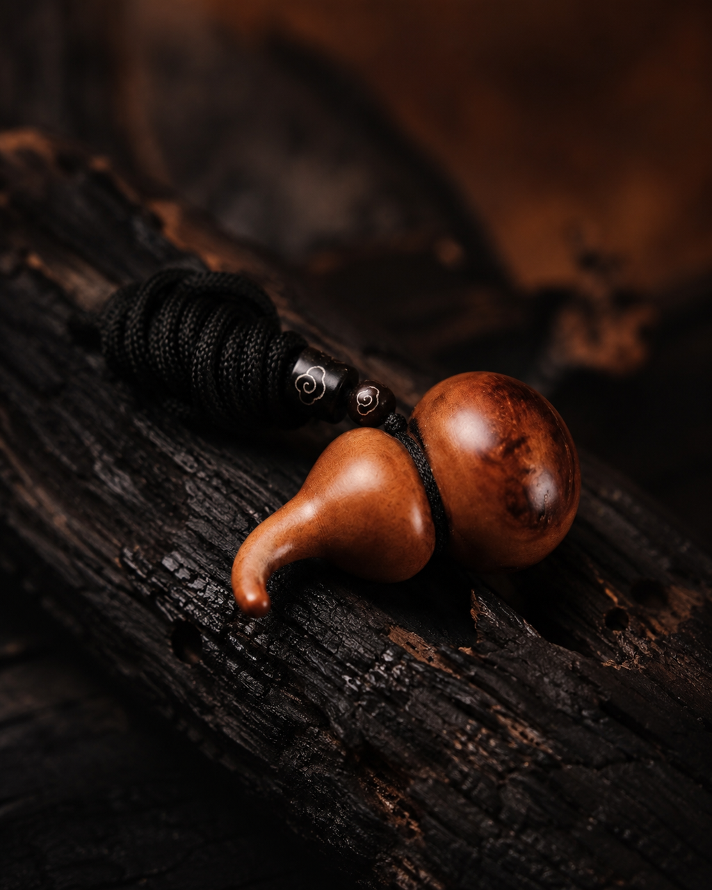 Gourd Pendant in Thunderstruck Jujube Wood
