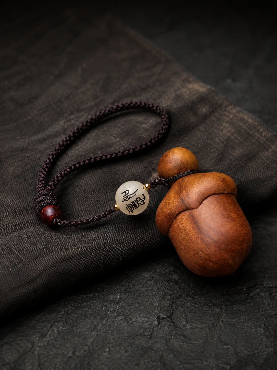 Thunderstruck Wood Protective Short-Sword Charm